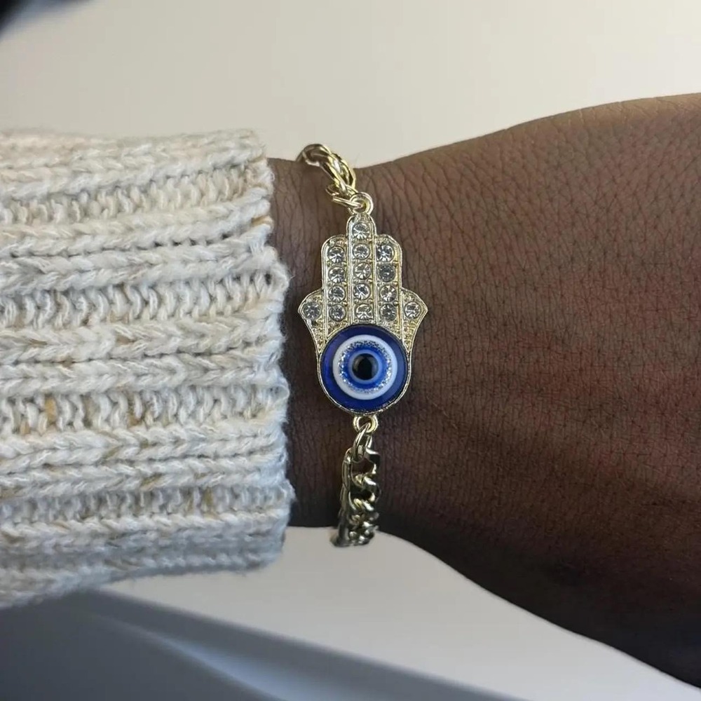 Gold evil eye hand charm bracelet